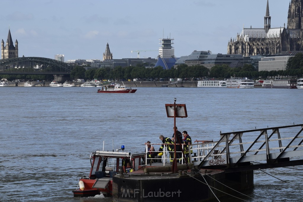 Schiff 1 Koeln in Hoehe der Koelner Zoobruecke P172.JPG - Miklos Laubert